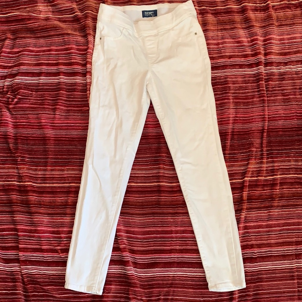 Old Navy Rockstar Mid-Rise white Jeans